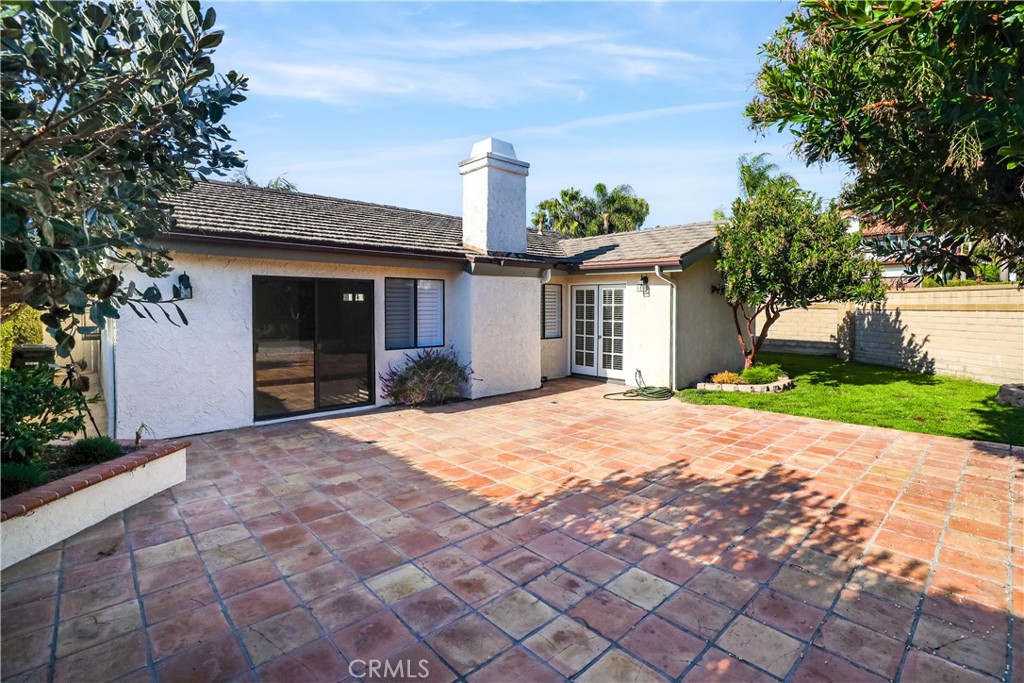 Azul Circle (AC) - Residential Lease