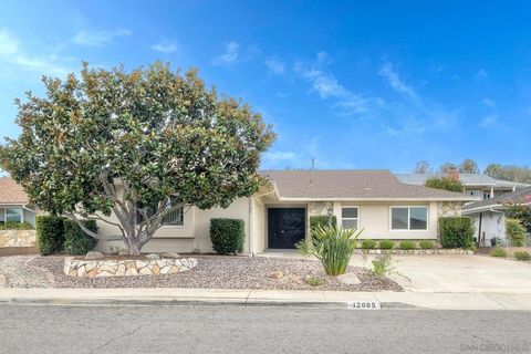 12085 Calle De Maria San Diego CA 92128
