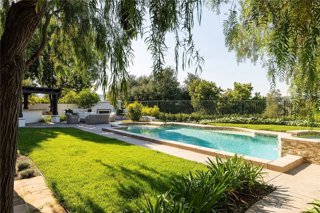 San Marino (SANM) - Residential