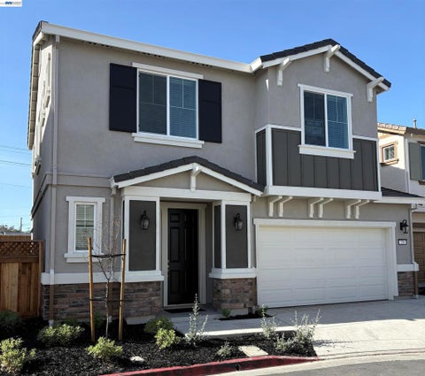 Photo of 254 Mindy Way WAY, Pittsburg, CA 94565 (MLS # 41143057)
