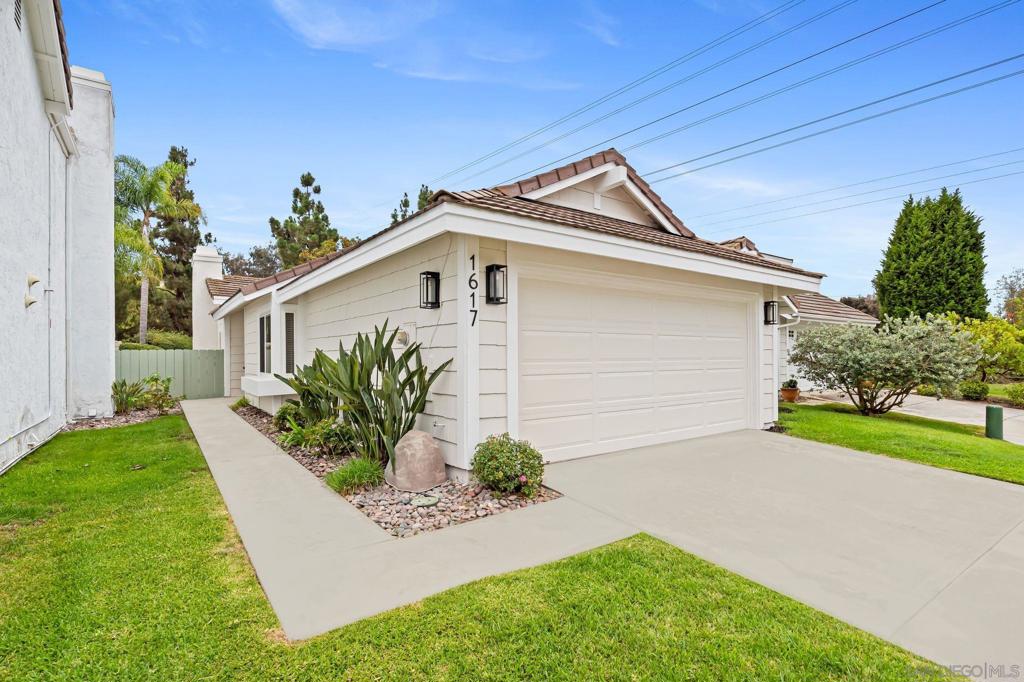 1617 Blossom Field Way