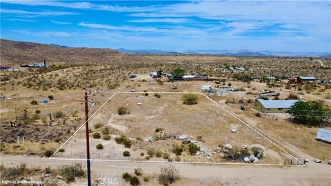 Photo of 55700 Sunset Avenue, Yucca Valley, CA 92284 (MLS # JT26097154)