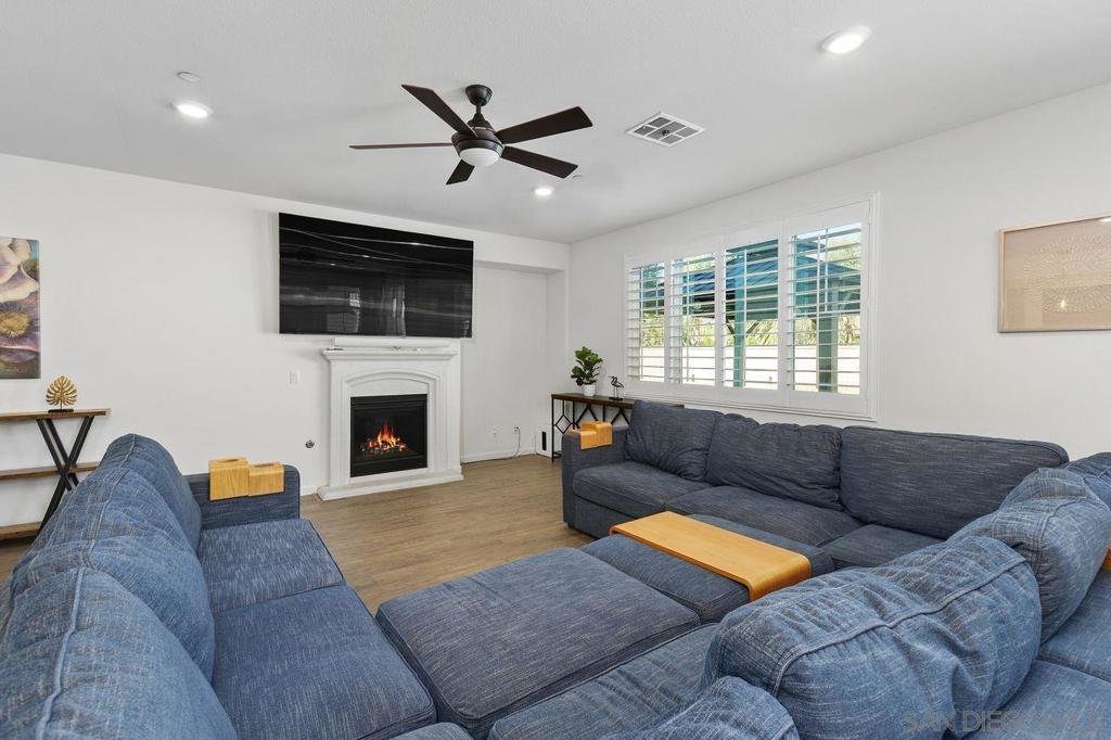 23318 Crystal Way