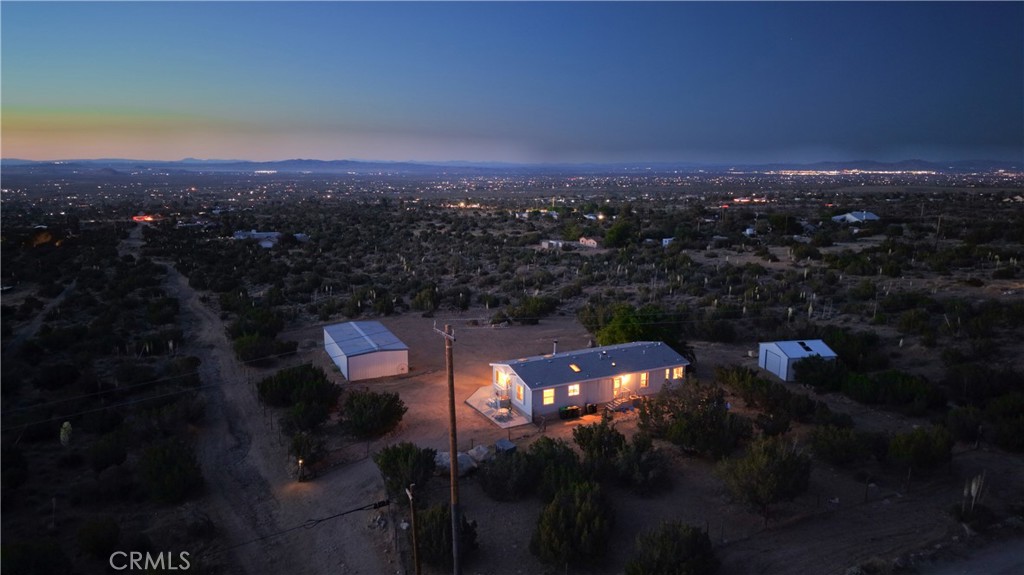 1330 Tamarack