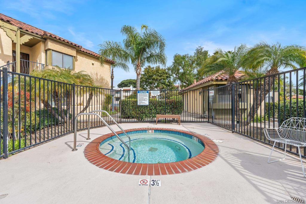 Del Cerro - Residential