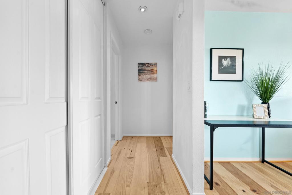 Del Cerro - Residential