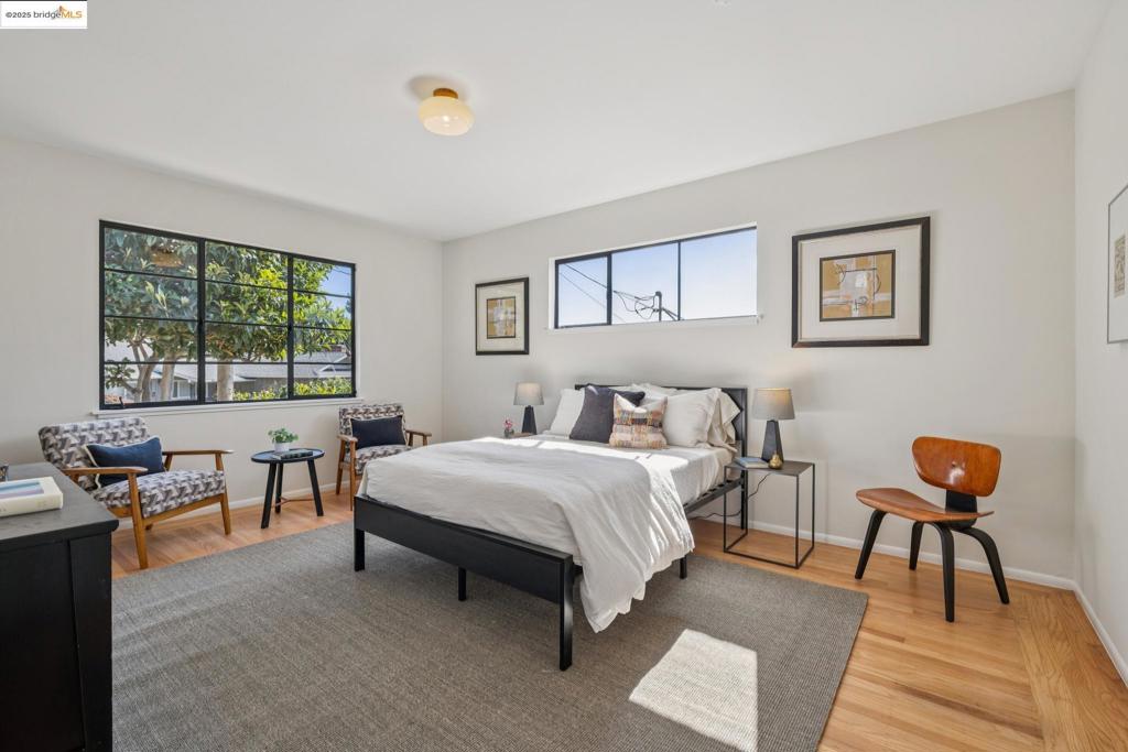 LINCOLN HIGHLAND - Residential