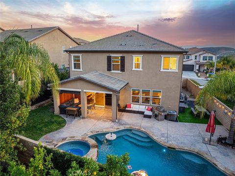 Photo of 19749 Lanfranca Drive, Saugus, CA 91350 (MLS # SR25228626)