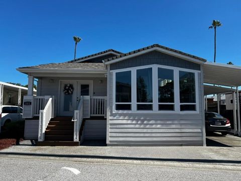 Photo of 195 Blossom Hill Road, San Jose, CA 95123 (MLS # ML82040632)