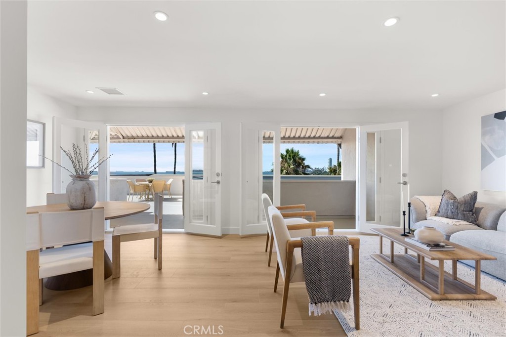 1200 E Ocean Boulevard 41