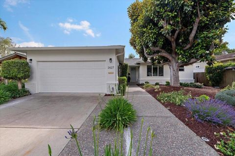 Photo of 2627 La Mirada Drive, San Jose, CA 95125 (MLS # ML82048629)
