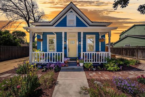 Photo of 773 Asbury Street, San Jose, CA 95126 (MLS # ML82024393)