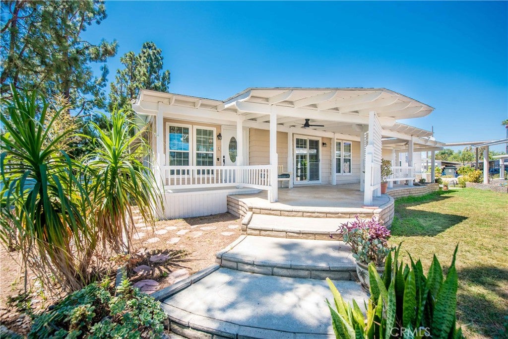 14036 Lake View Drive 143