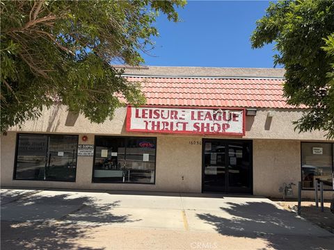 Photo of 16050 Walnut ST, Hesperia, CA 92345 (MLS # HD26099278)