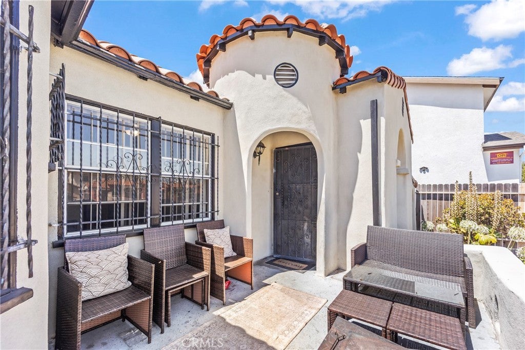 1442 W 83rd ST, Los Angeles CA 90047