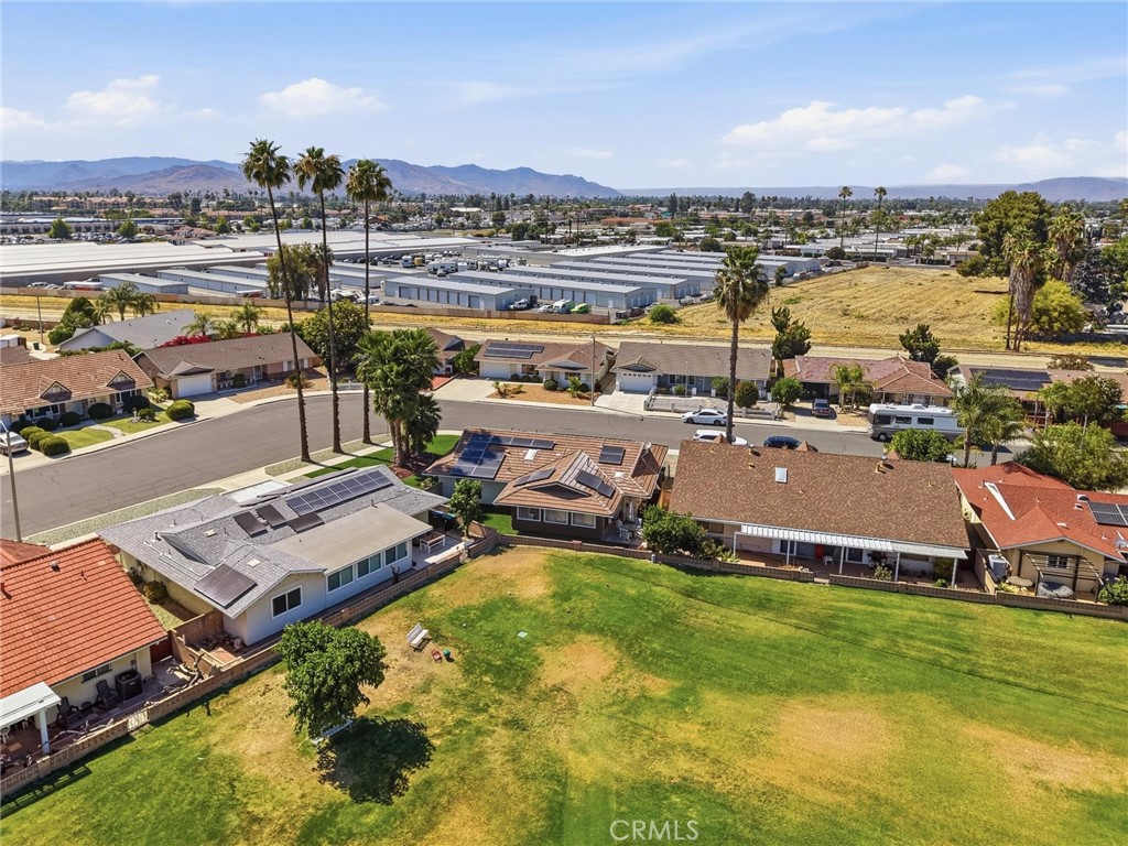 1381 Amberwood