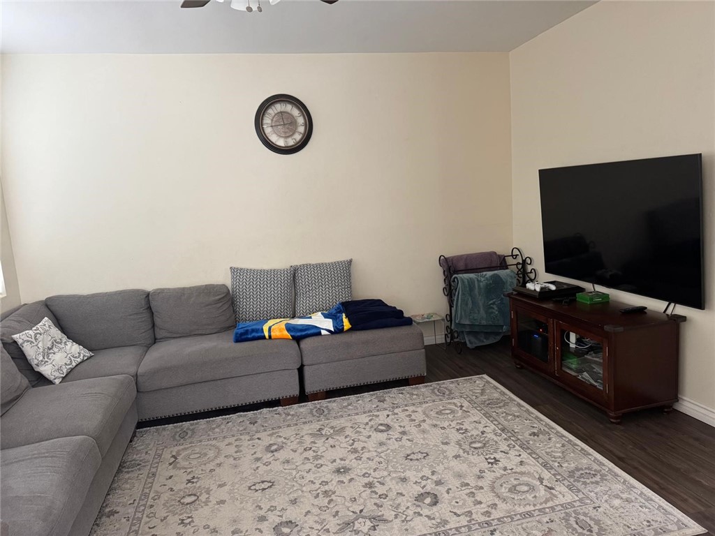 White Oak Creek (458) - Residential Lease