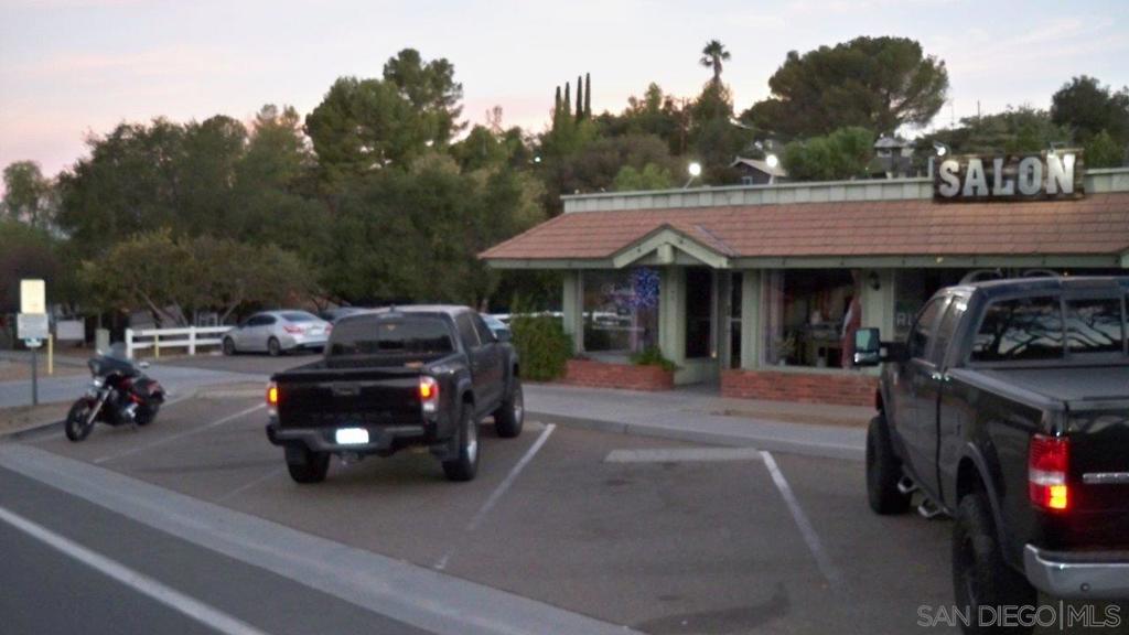 2140 Alpine Blvd
