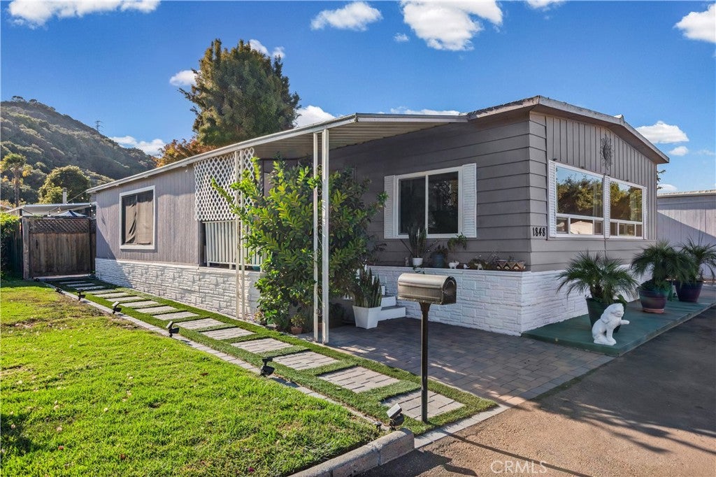 1848 Carolyn Drive