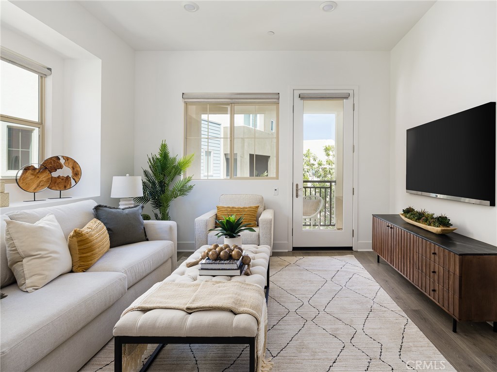 1673 Lexington Lane