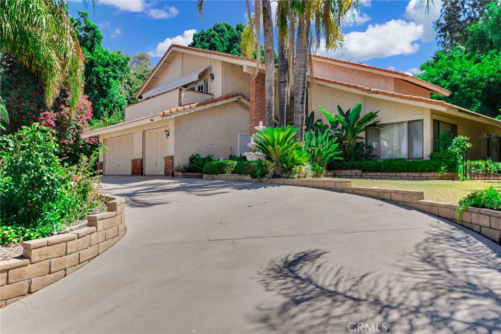 2963 Orange Street