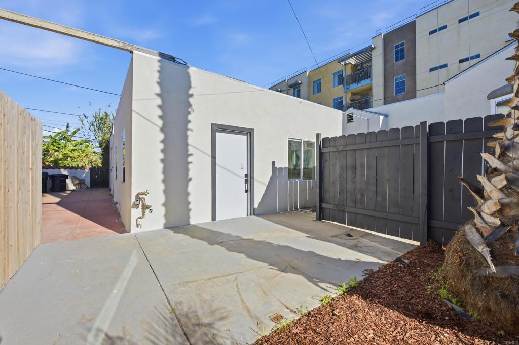 249 51 Garrett Avenue