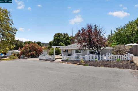 Photo of 12 Morello Heights Dr DR, Martinez, CA 94553 (MLS # 41145053)