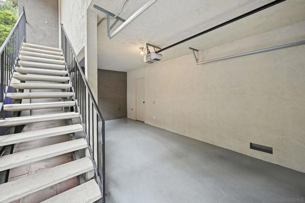 Linda Vista - Residential