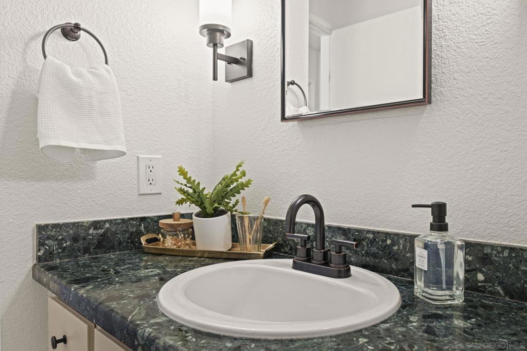 Linda Vista - Residential