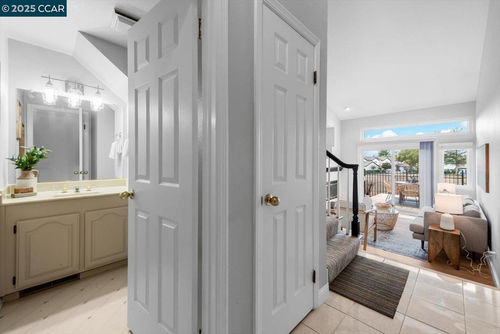 CHAPARRAL SPRNGS - Residential