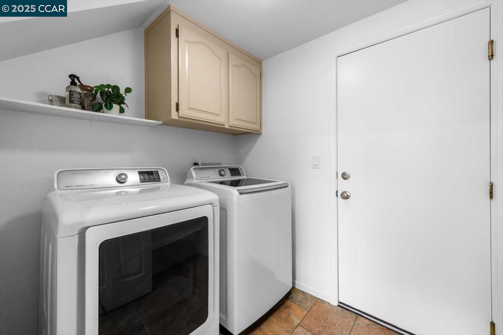 CHAPARRAL SPRNGS - Residential