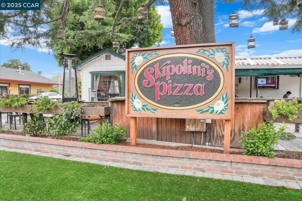 CHAPARRAL SPRNGS - Residential