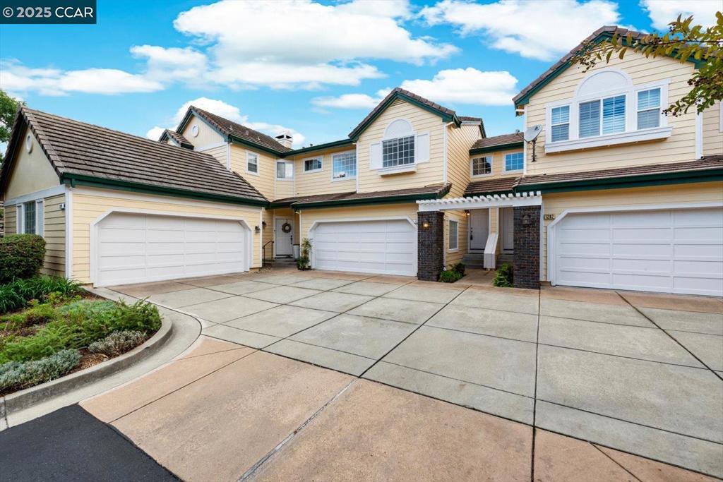 CHAPARRAL SPRNGS - Residential