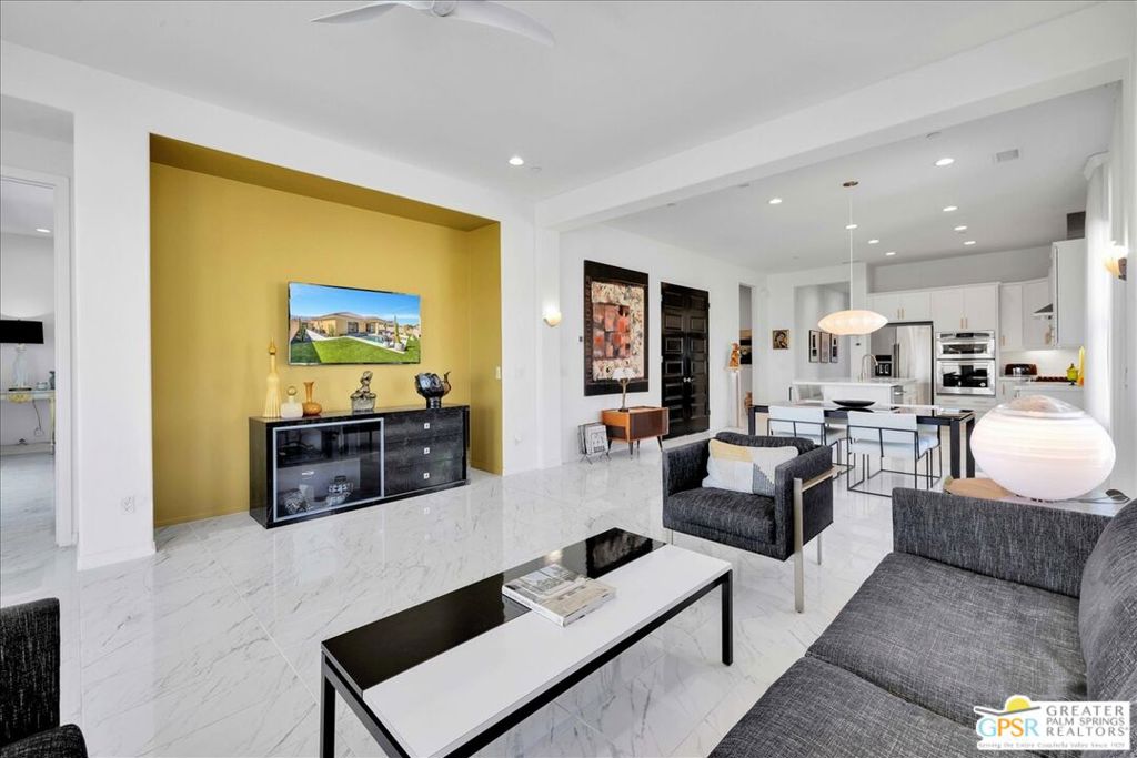 Del Webb RM - Residential