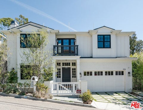 Photo of 1226 Monument Street, Los Angeles, CA 90272 (MLS # 26872289)