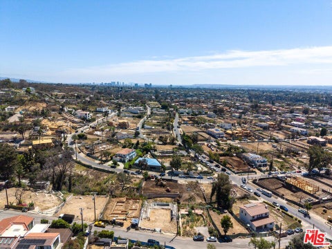 Photo of 1226 Monument Street, Los Angeles, CA 90272 (MLS # 26872289)