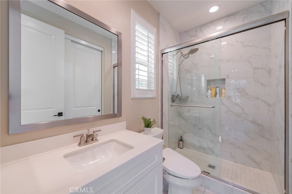 2033 Rembrandt, Santa Ana CA 92704 - Photo 38