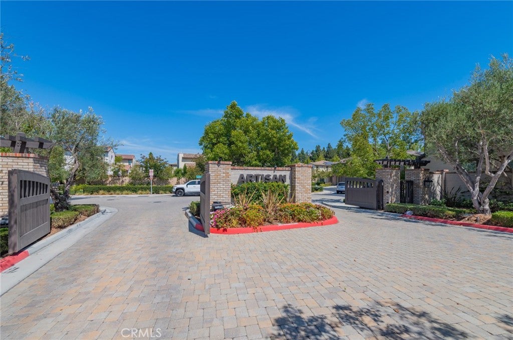 2033 Rembrandt, Santa Ana CA 92704 - Photo 43