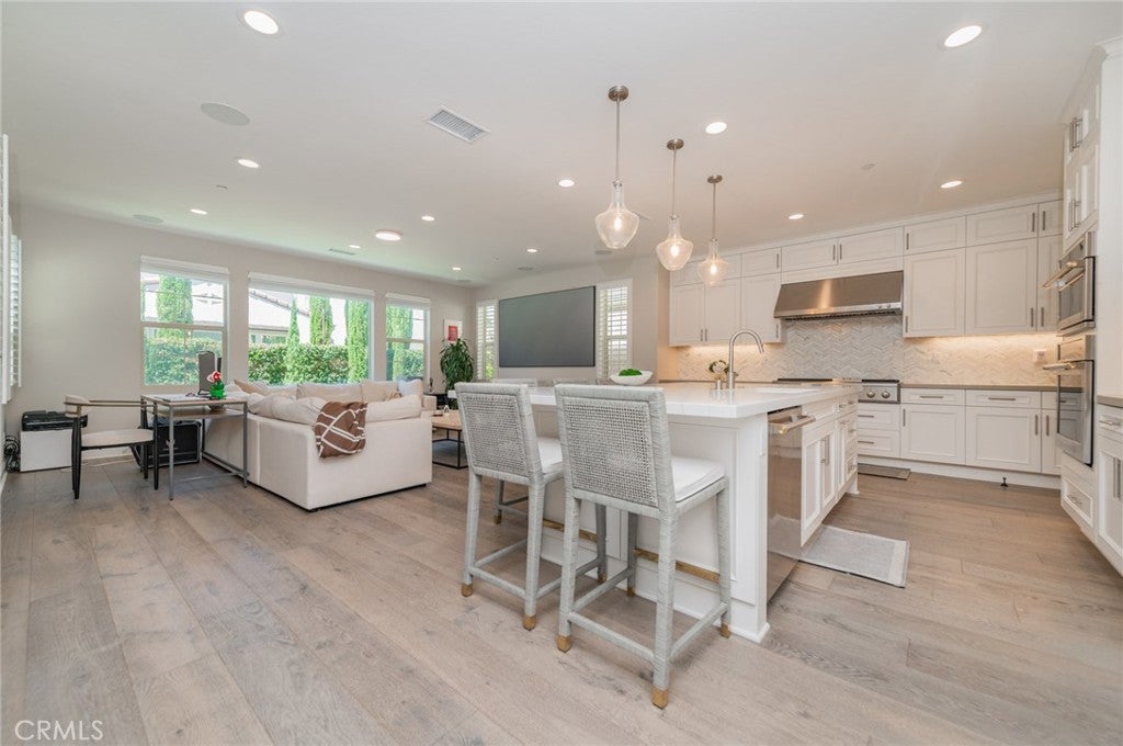 2033 Rembrandt, Santa Ana CA 92704 - Photo 10