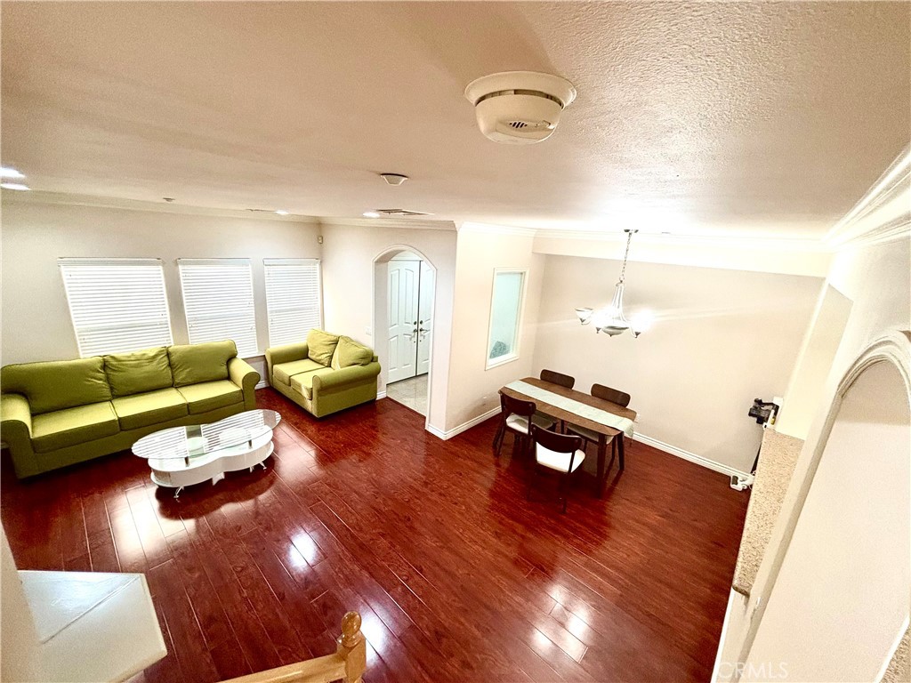 5241 Rosemead