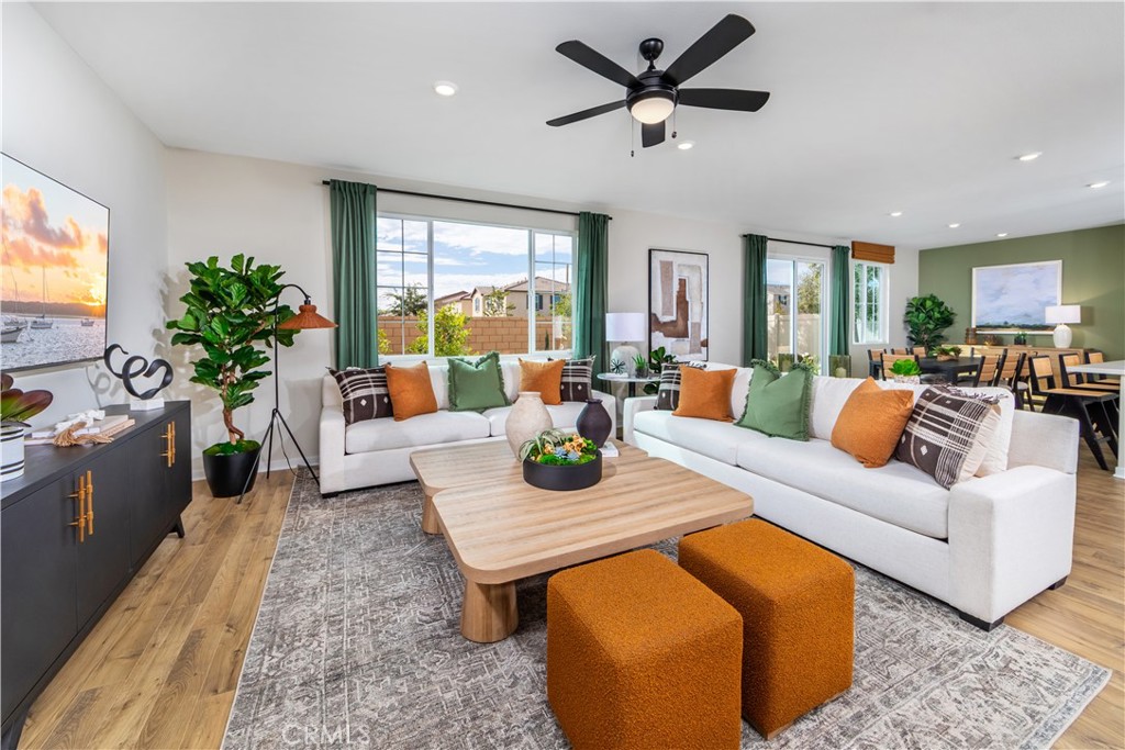 19081 Laurelhurst Avenue