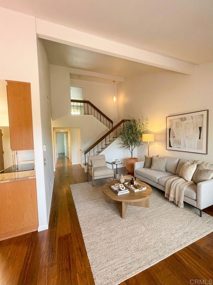 1612 Bridgeview Drive
