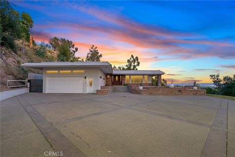 Photo of 4303 N Golden Ave, San Bernardino, CA 92404 (MLS # IG26060172)