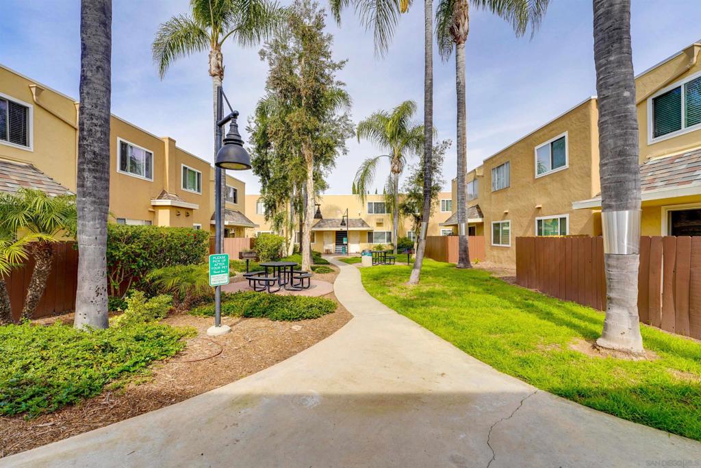 El Cajon - Residential Lease