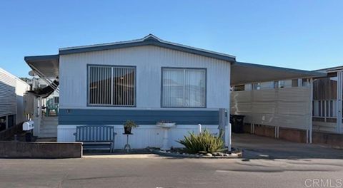 Photo of 106 Pheasant Lane #106, Oceanside, CA 92057 (MLS # NDP2602833)