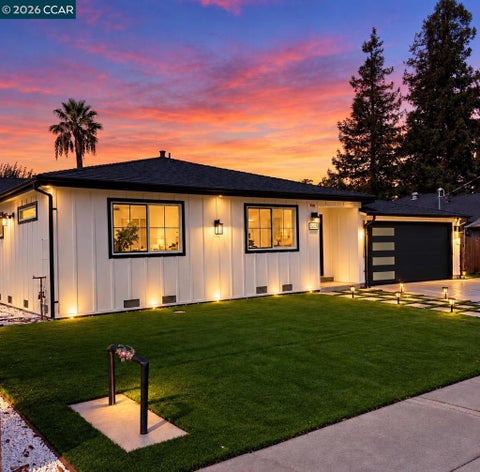 Photo of 3225 Ida Dr DR, Concord, CA 94519 (MLS # 41151018)
