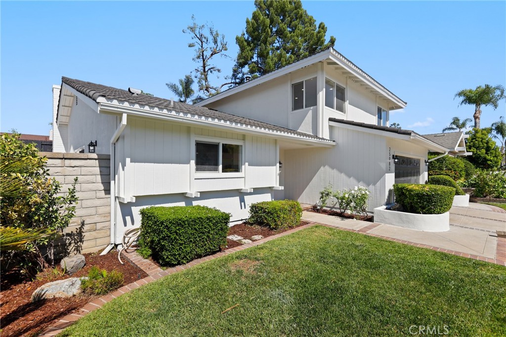 25082 Ericson Way
