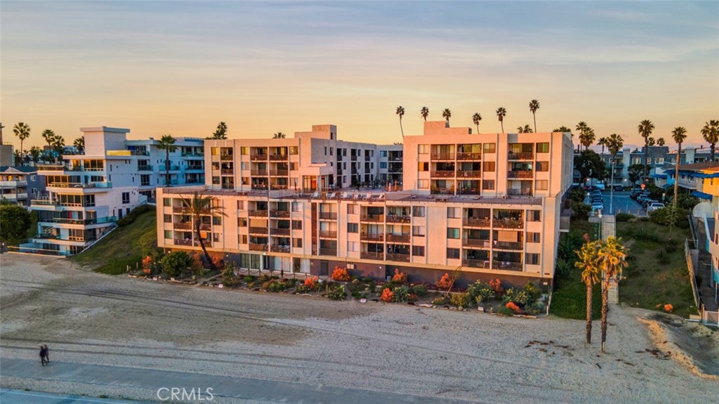 Alamitos Beach (AB) - Residential Lease