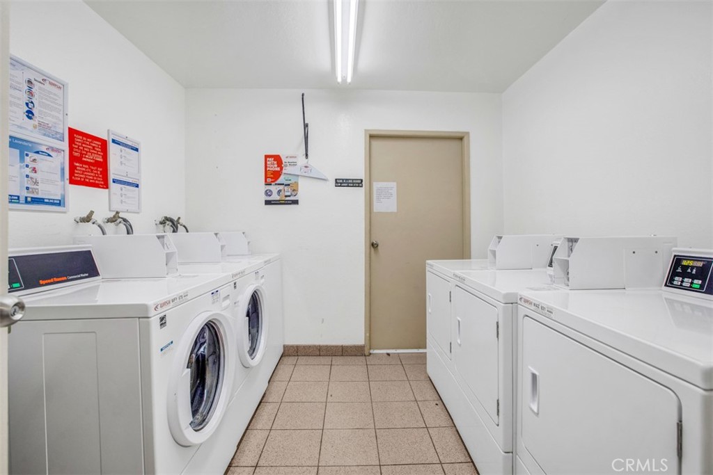 Alamitos Beach (AB) - Residential Lease