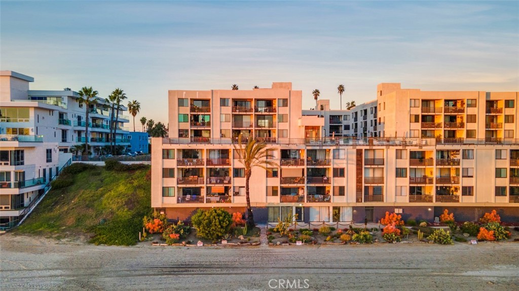 Alamitos Beach (AB) - Residential Lease